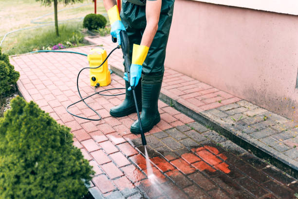 Why Choose Our Certified Pressure Washing Experts for Your Project Needs in Mound Bayou, MS?